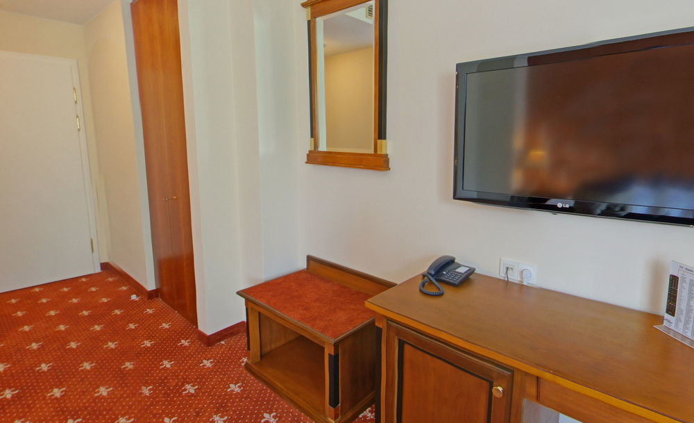 Dormero Hotel בורגהאוזן מראה חיצוני תמונה